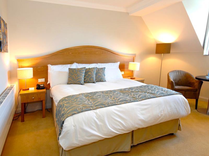 The Parkview Hotel Newtown Mount Kennedy Buitenkant foto